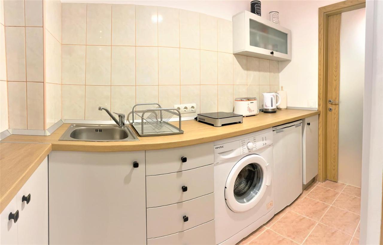 The Old Town Nest Appartement Braşov Buitenkant foto